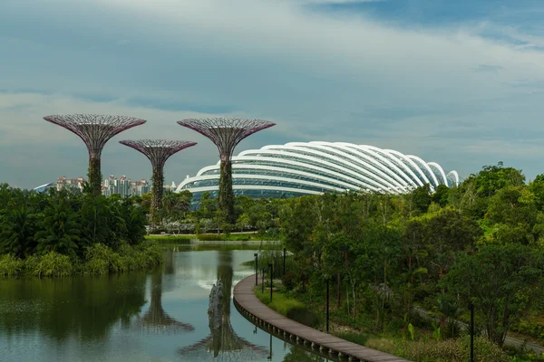 สวนริมอ่าว — ภาพถ่ายสต็อก