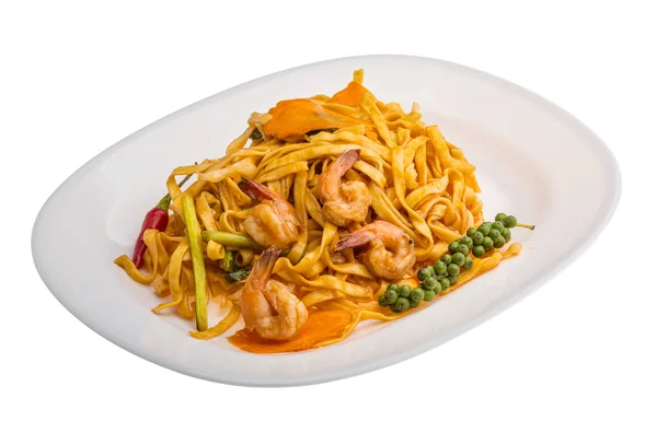 Fried noodles with shrimps — Stock Photo, Image