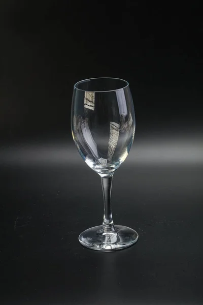 Verre Vide Pour Vigne Eau Isolé — Photo