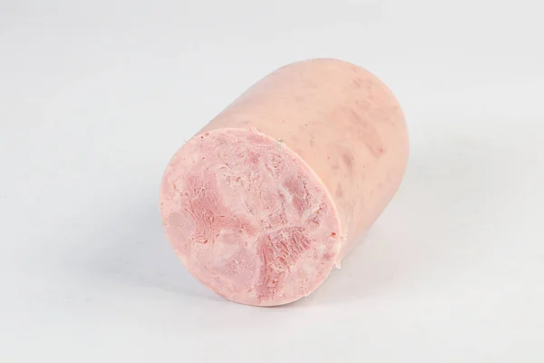 Salsicha Deliciosa Presunto Porco Cortada Isolada — Fotografia de Stock