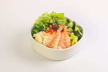 Karides, avokado ve pirinçle dürt.