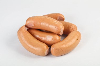 Kıyma ve sosisli, doğal et sosisleri.