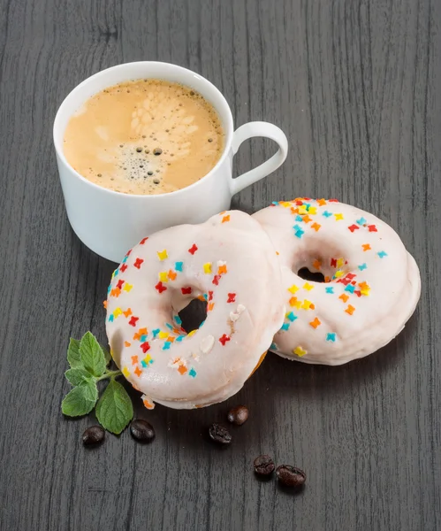 Coffee with donuts — Stock Photo, Image