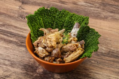 Kavanozda baharatlı kuzu eti