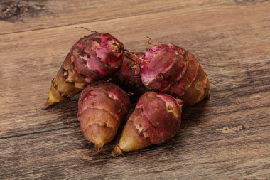 Vegan suisine - Çiğ top inambur kökü veya Kudüs enginarı