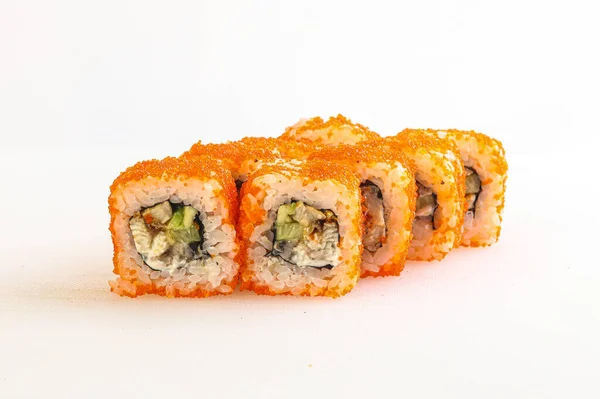 Yılan Balığı Havyarlı Geleneksel Japon Roll — Stok fotoğraf
