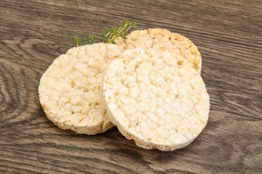 Vejetaryen için diyet çıtır ekmek yığını