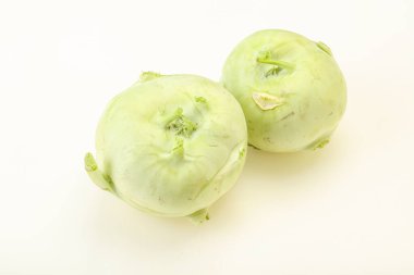Vejetaryen mutfağı. Çiğ kohlrabi lahanası.
