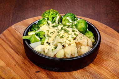 Haşlanmış lahana karışımı - karnabahar ve brokoli kapsülde