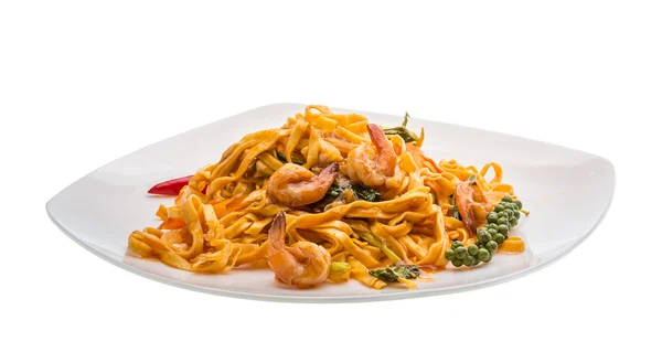 Fried noodles with shrimps — Stock Photo, Image