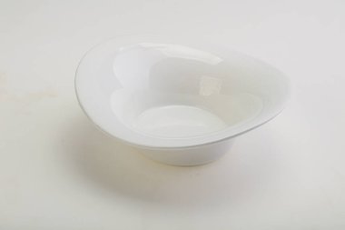 İzole edilmiş servis için beyaz leke kasesi