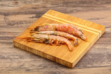 Lezzetli büyük Langoustine deniz ürünleri.