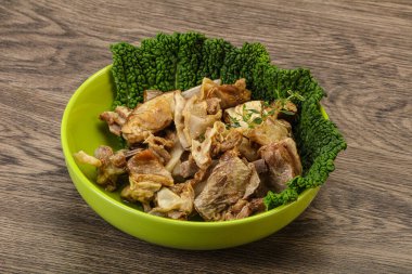 Kavanozda baharatlı kuzu eti