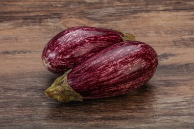 Vagan diyet mutfağı - Yemek yapmak için graffiti patlıcan