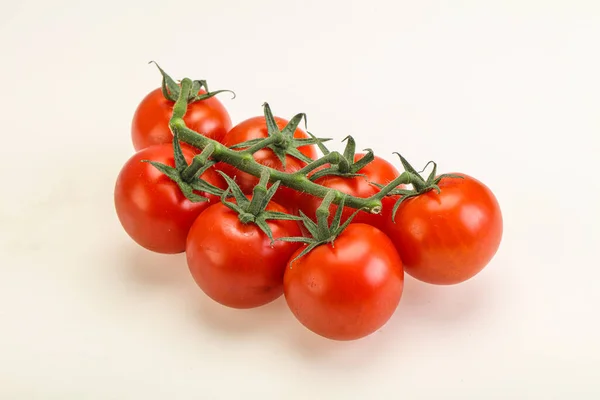 Branche Tomate Cerise Mûre Fraîche Isolée — Photo