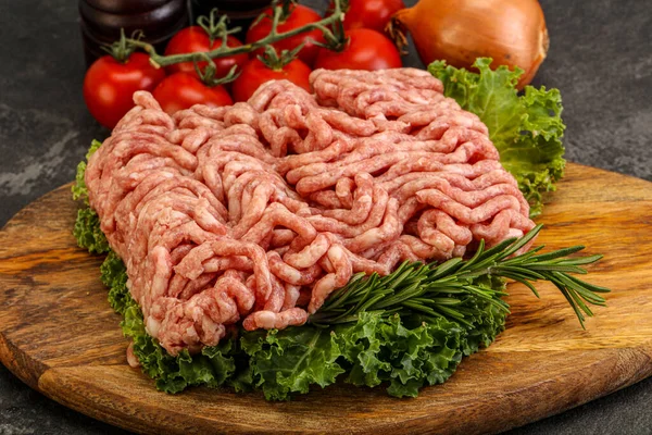 Carne Picada Cerdo Cruda Bordo Para Cocinar — Foto de Stock