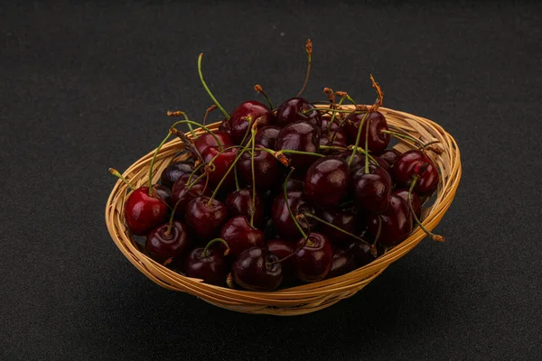 Sweet Ripe Bird Cherry Basket — Stock Photo, Image