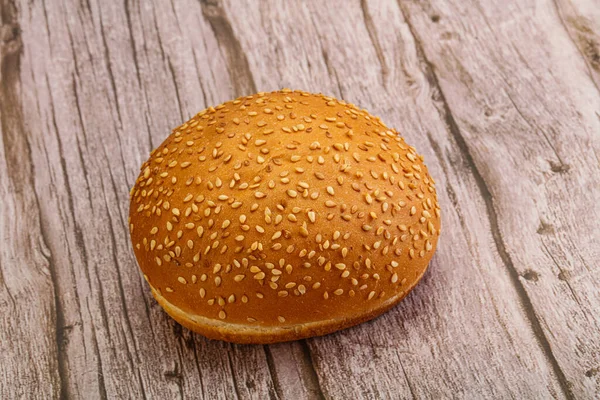 Fresh Burger Bun Sesame Seeds — Stock Photo, Image