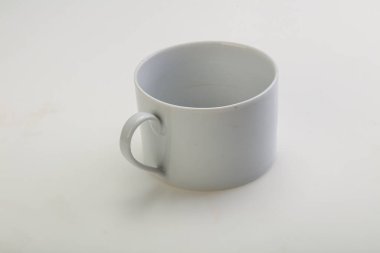 Çay için boş bardak ya da izole kahve.