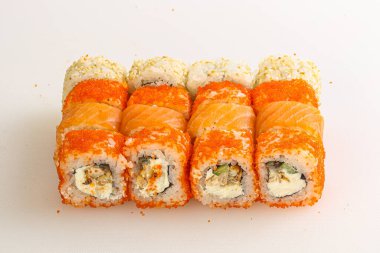 Japon suşisi ve balıklı rulo.