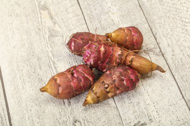 Vegan suisine - Çiğ top inambur kökü veya Kudüs enginarı