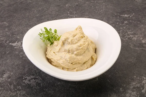 Wegańskie Jedzenie Hummus Dip Oliwą Oliwek — Zdjęcie stockowe