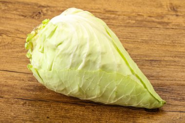 Diyet ve vejetaryen mutfağı için lahana konisi.