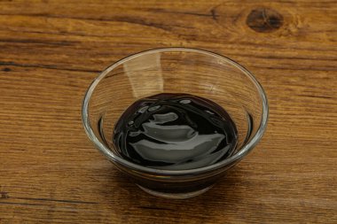 Asya mutfağı. Kasede geleneksel istiridye sosu.