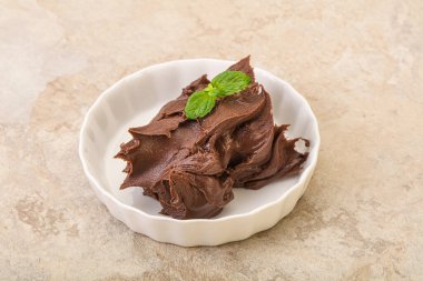 Çikolata nazelfındıklı.