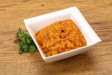 Kafkas mutfağı - Mangal salatası ve ızgara sebze