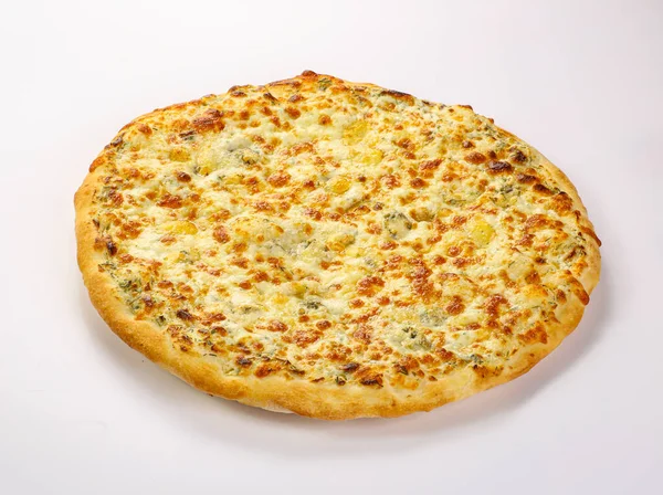 Pizza Tradicional Italiana Com Quatro Queijos — Fotografia de Stock