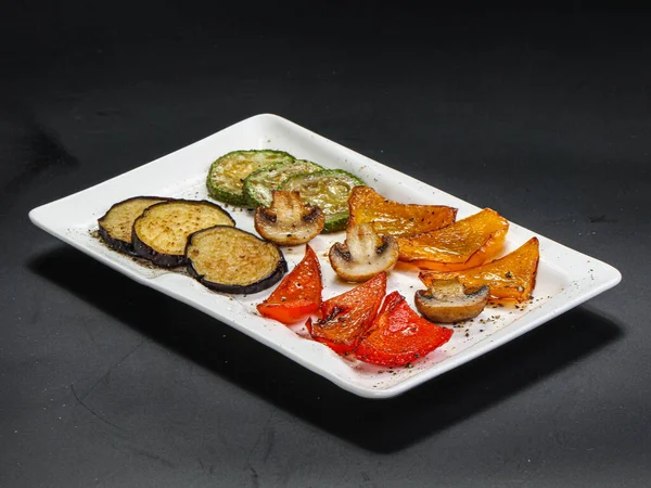 Légumes Grillés Aubergines Poivrons Tomates Courgettes Champignons — Photo