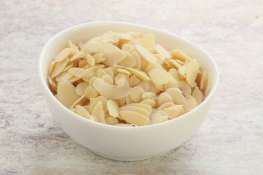 Mutfak ve yemek için badem fıstığı dilimleri