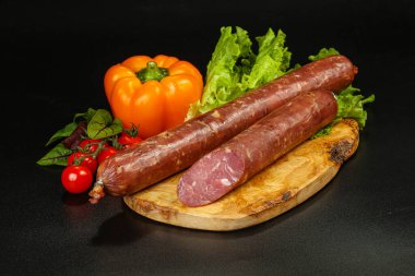 Lezzetli domuz jambonlu sosis.