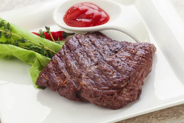 Jupe Machette Grillée Steak Boeuf Servi Thym Ketchup — Photo