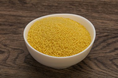 Yemek pişirmek için klozette çiğ öksürük yığını