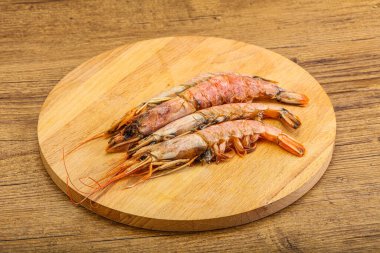 Lezzetli büyük Langoustine deniz ürünleri.