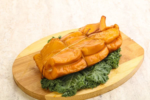 연기에 그을린 오징어 칼라마 식욕을 돋우는 — 스톡 사진