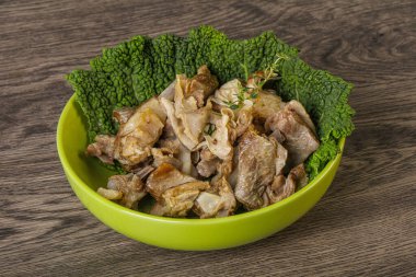 Kavanozda baharatlı kuzu eti