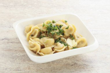 Rus köfteleri et ve tereyağlı.