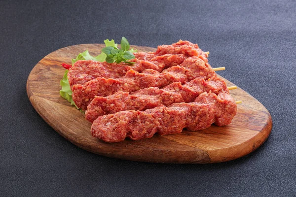 Carne Picada Carne Crua Kebab Para Churrasqueira — Fotografia de Stock