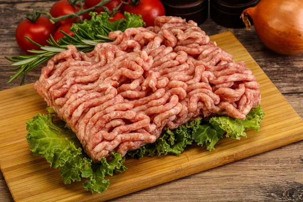 Carne Picada Cerdo Cruda Bordo Para Cocinar — Foto de Stock