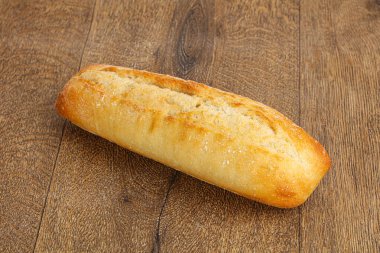 Atıştırmalık kabuklu ekmek.