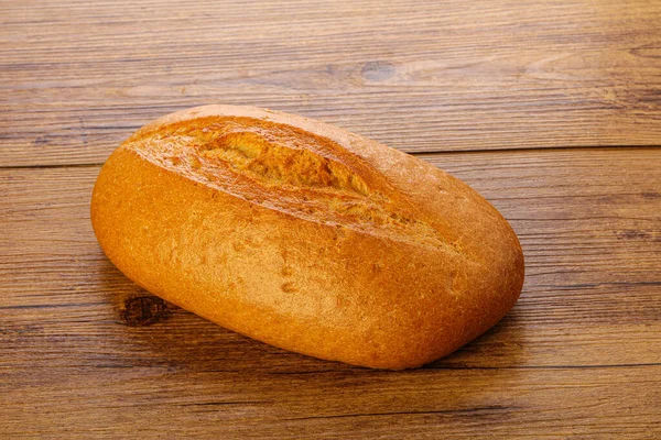 Zelfgemaakte Korst Wit Brood Geïsoleerd — Stockfoto