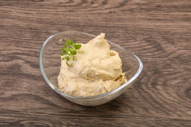 Vejetaryen yemeği. Zeytinyağlı humus sosu.