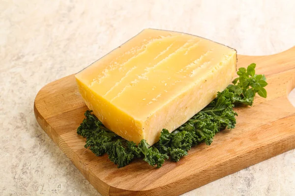 Sert Parmesan Peyniri — Stok fotoğraf
