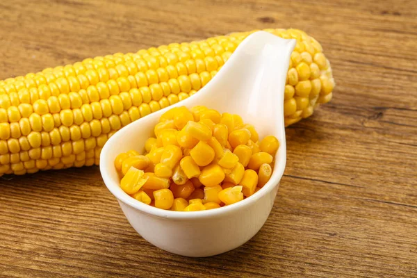 Sweet Yellow Corn Grain Bowl — Stock Photo, Image