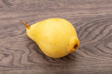  Olgun, lezzetli ve tatlı Sarı Çin Armudu