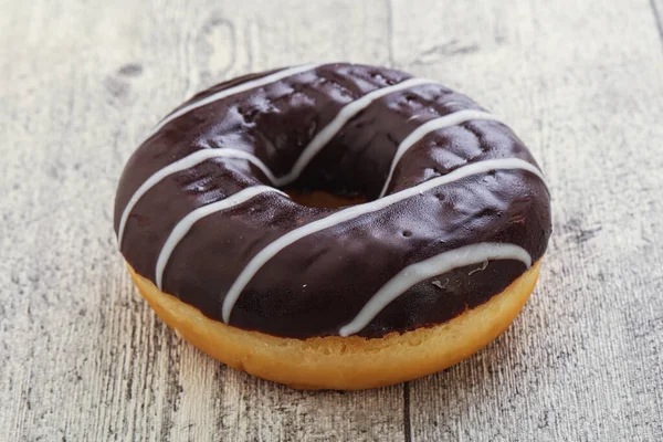 Glazed Sweet Tasty Chocolate Icing Donut — Fotografia de Stock