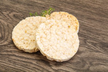 Vejetaryen için diyet çıtır ekmek yığını